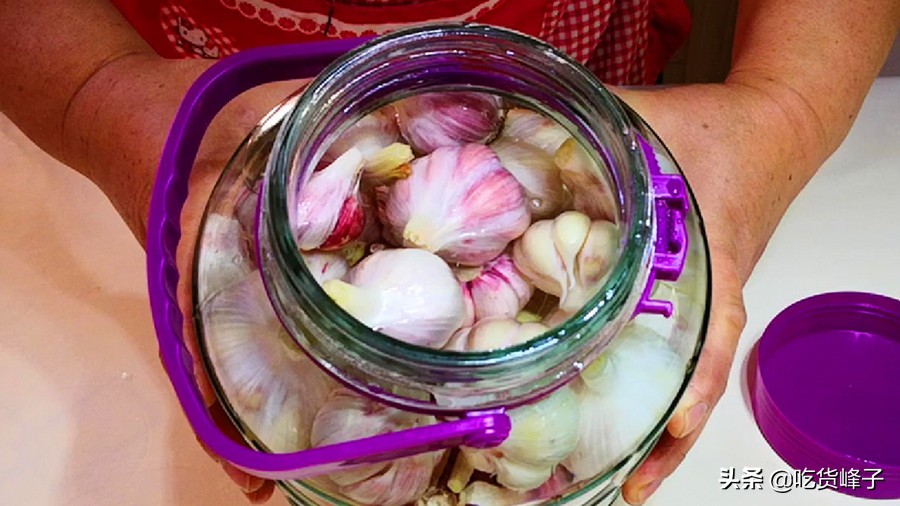 怎样腌糖蒜好吃放时间长,正宗糖蒜怎么腌放很久都没事