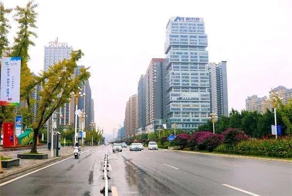 都匀和凯里兴义是什么级的市,都匀贵阳的经济发展关系