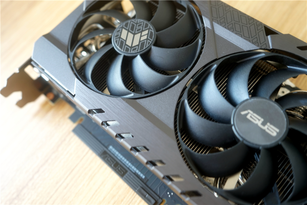 体验海盗船LCD冷头——Z690Hero+TUFGaming3070Ti+迎广515装机记