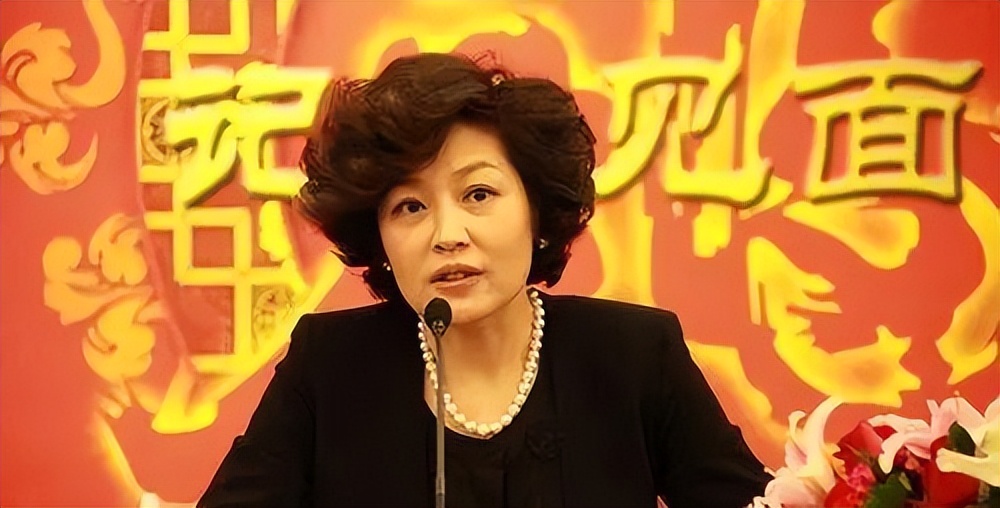 哈文“无脑规则”坑惨央视，赵本山痛苦回忆11年前的错误