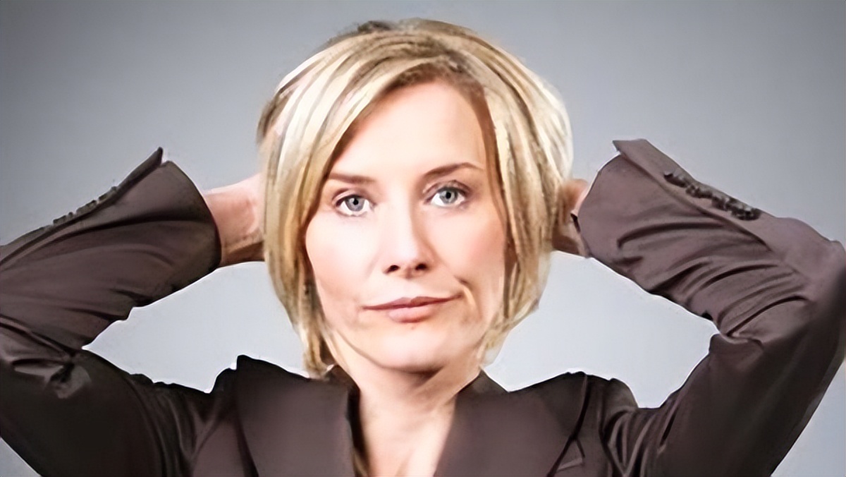 绝经并非全是坏事，妇科医生：绝经后，这6个困扰或“不告而别”