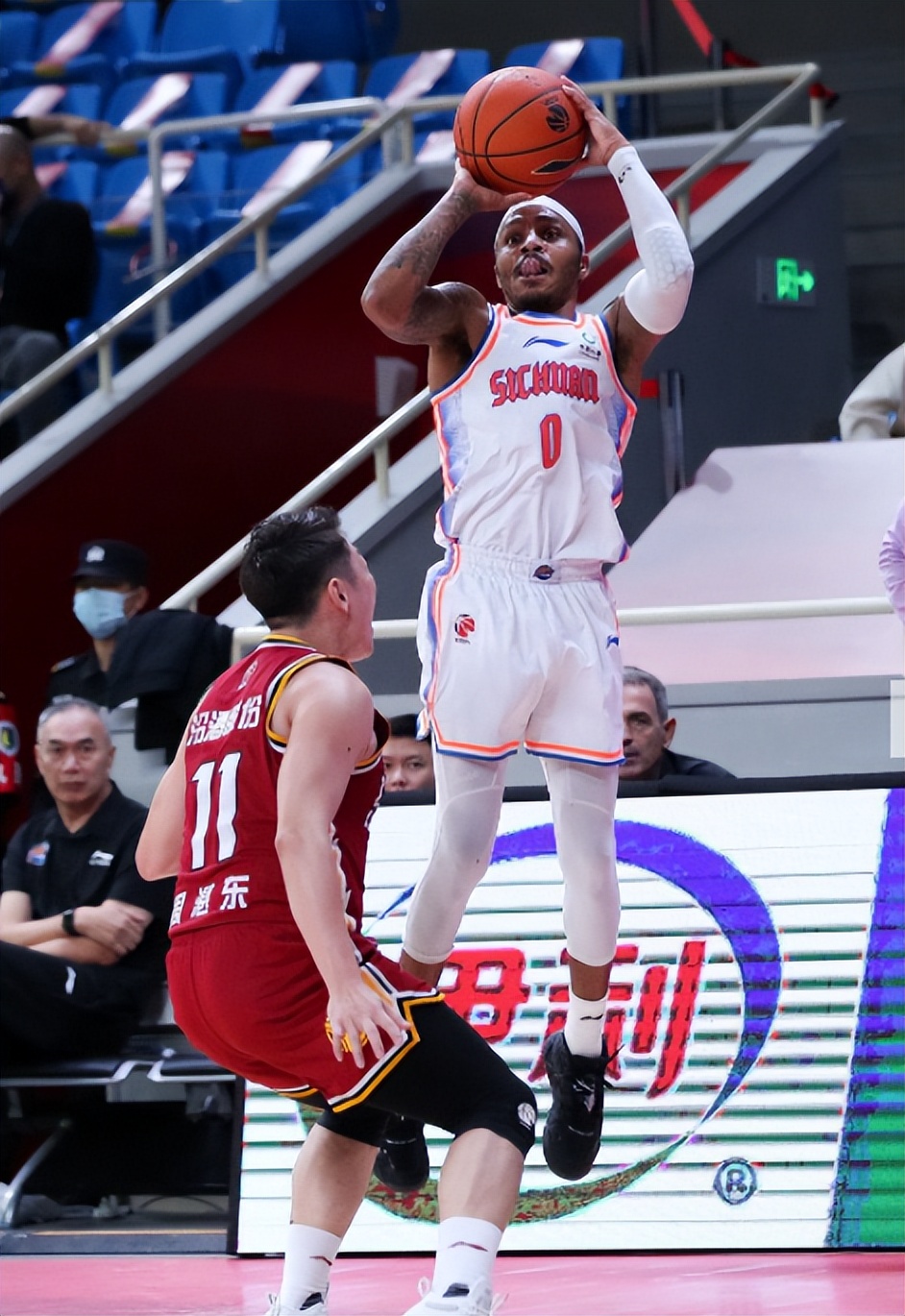 菲尔德cba总决赛,菲尔德cba最高分