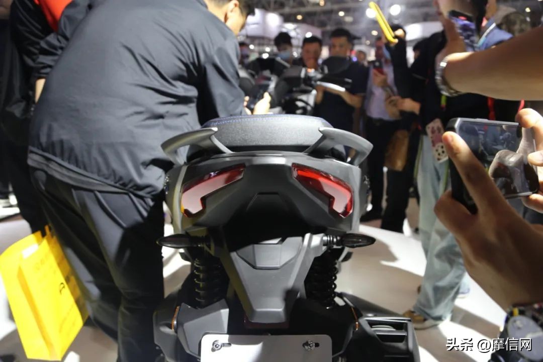 北京摩博会光阳st250试驾,北京摩展光阳krv150