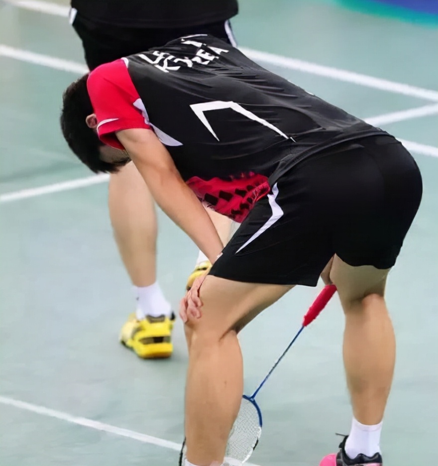 羽毛球拍多少磅最好,羽毛球拍多久掉磅