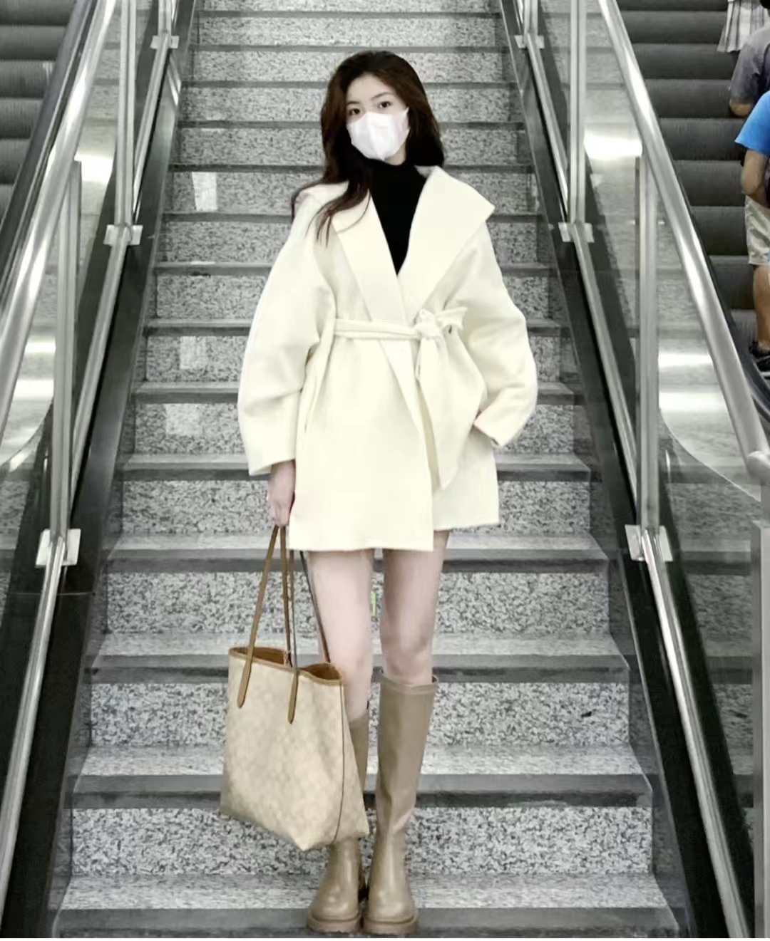 17套非常大气的大衣颜色搭配,穿出大女人高级感