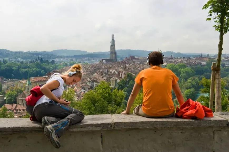 2022年全球航母国家排名,2022年世界经济排名前十国家