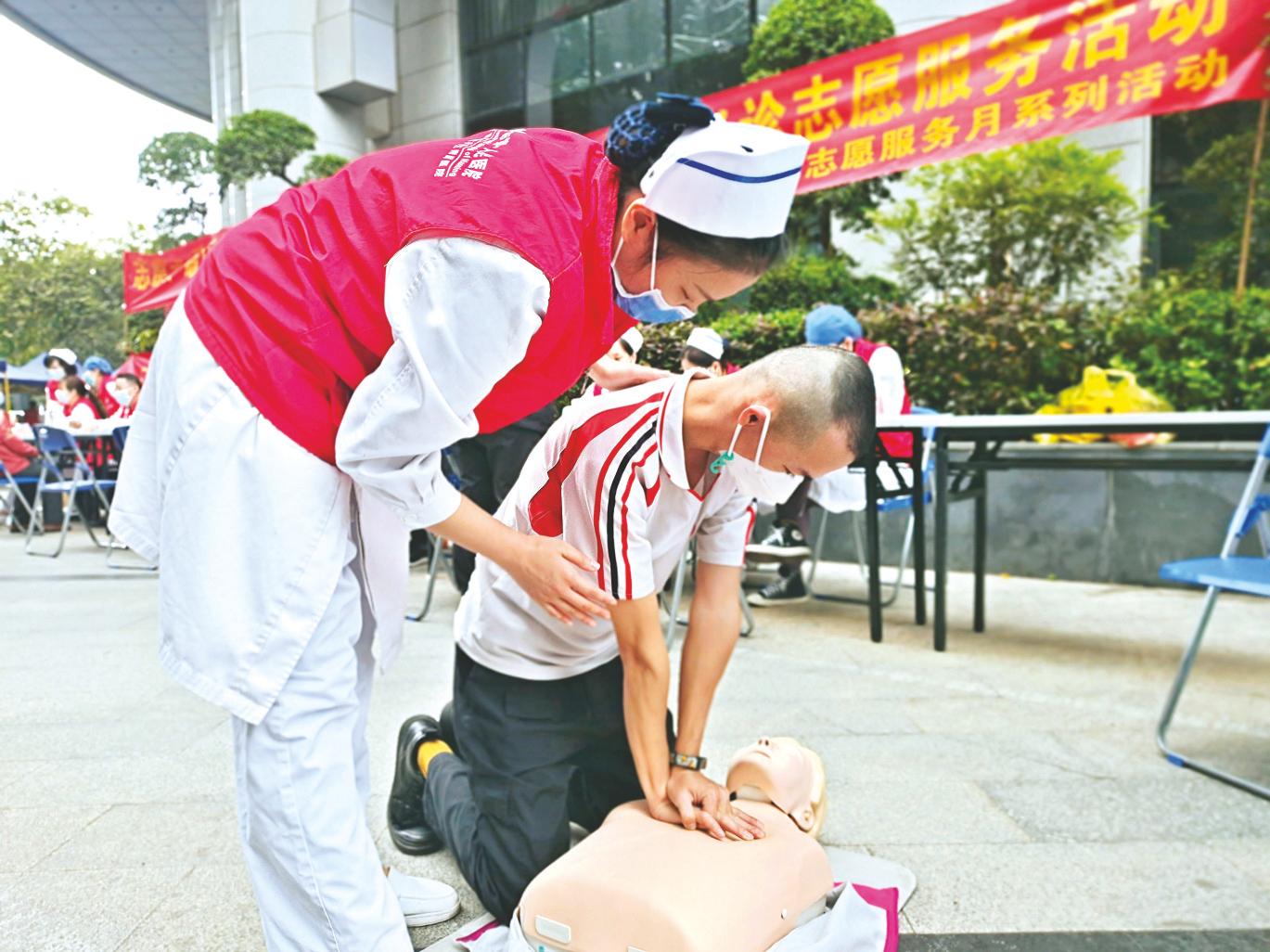 南宁市第一人民医院实力怎么样,南宁市第一人民医院表彰大会