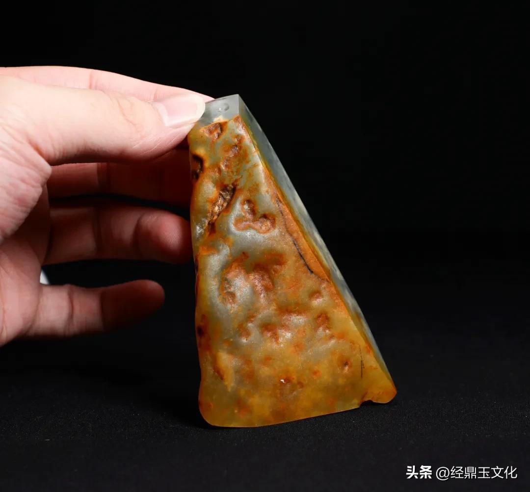 翡翠白棉做什么题材好,高品质翡翠料子