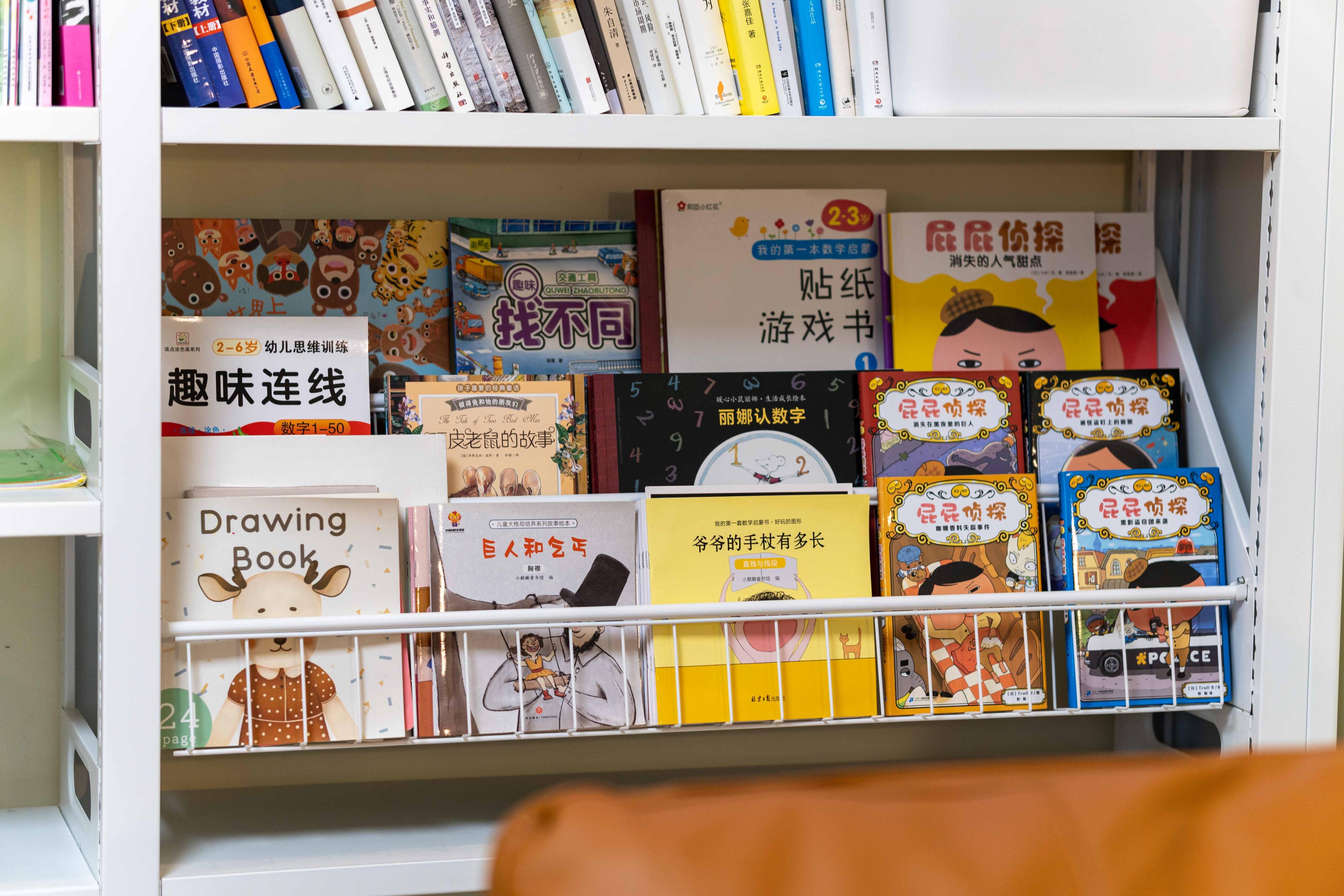 小户型图书馆书架客厅,图书馆书架放客厅