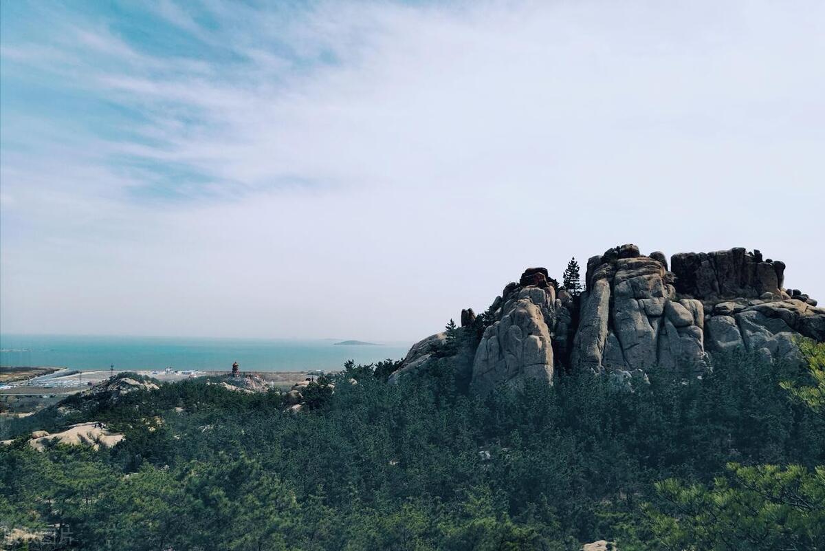 青岛美食攻略最值得去的地方,青岛旅游必去的八个打卡旅游景点