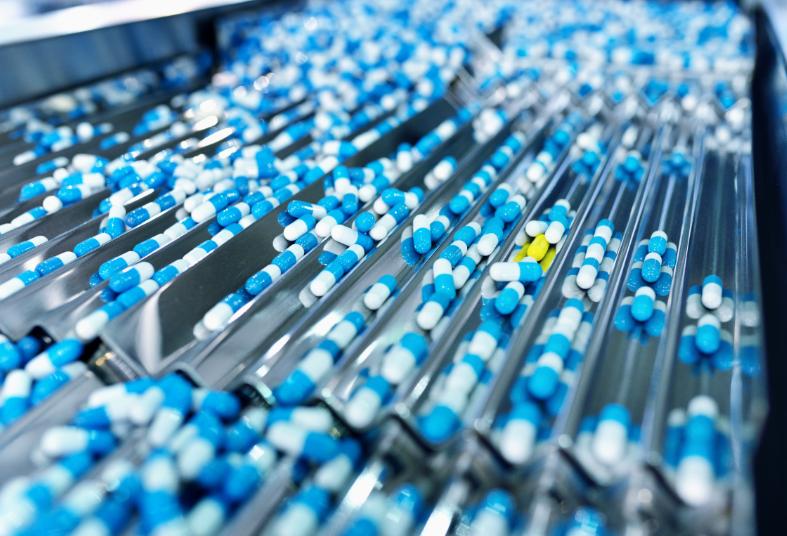 新冠仿制药火遍中国,现实版《我不是药神》