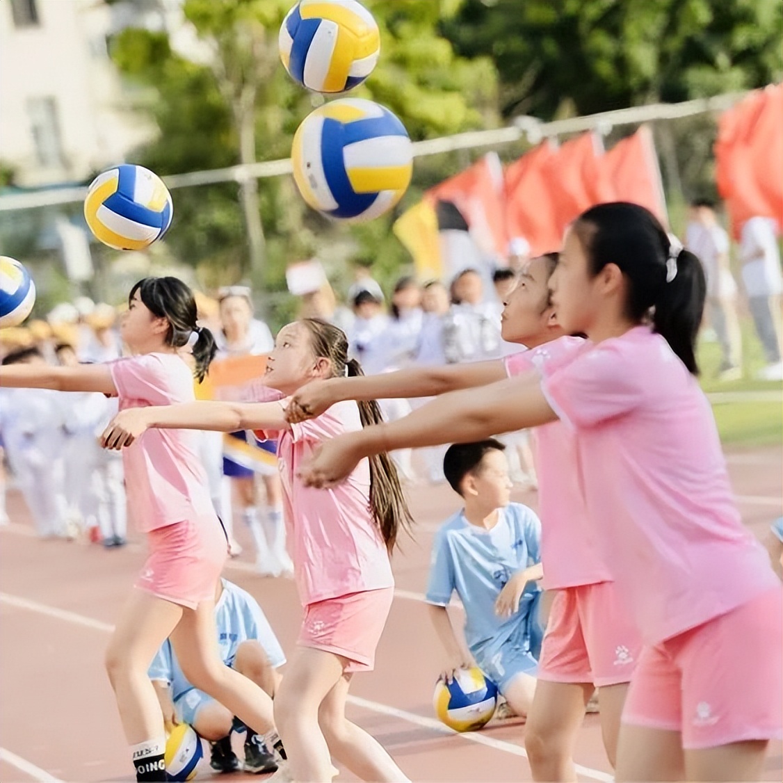 创造少年向阳生,强体励志筑未来——和平区中心小学举行校园运动会暨六年级毕业典礼