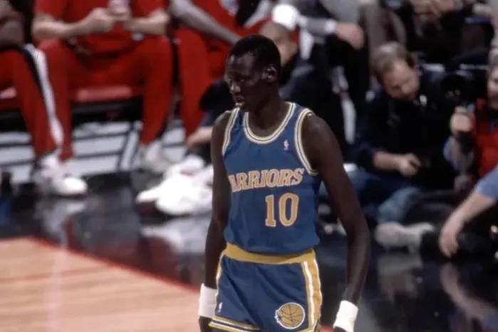 美媒列出了出生非洲的10名NBA球员，谁才是真正的非洲之王？