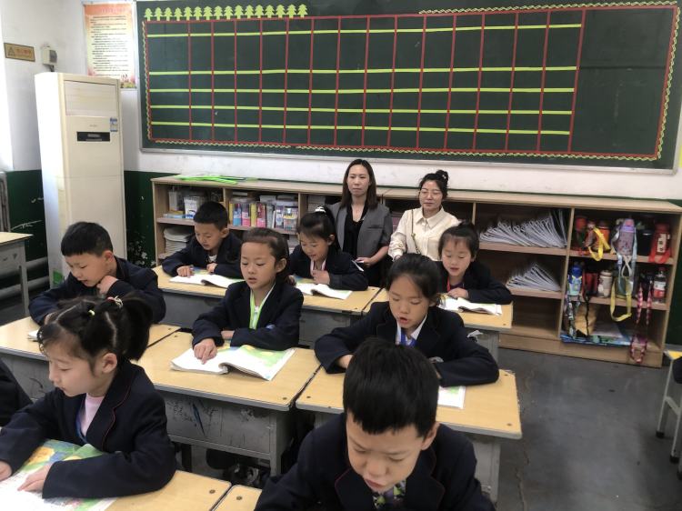 垣曲县七一小学家访活动记录表,垣曲县七一小学感恩教育