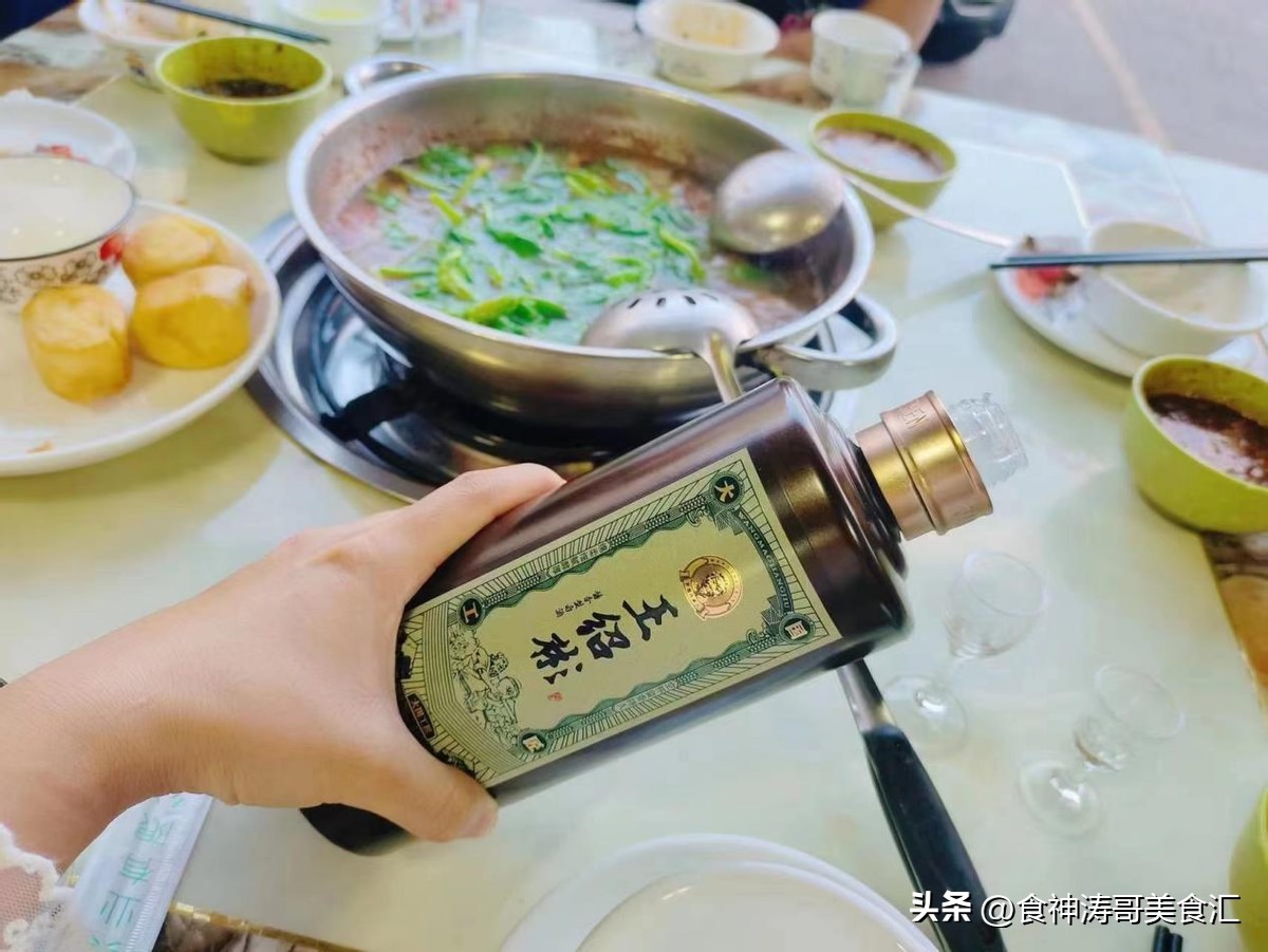 直播间的低价酒是正品吗,直播间卖的白酒建议买吗