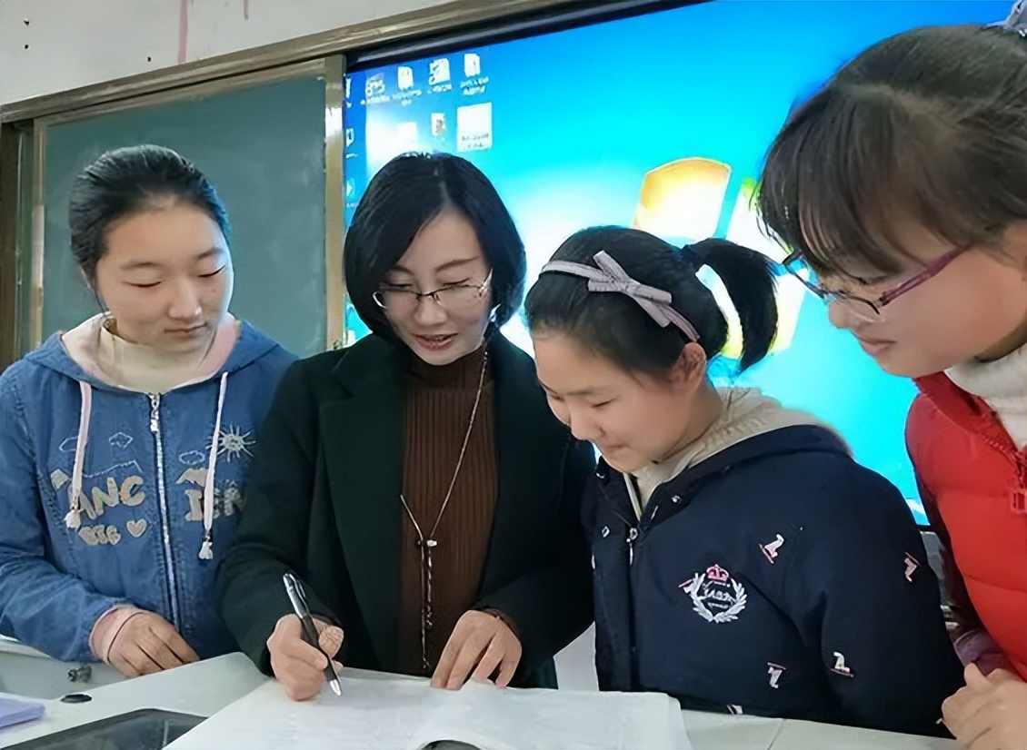 2022热门文科专业排名前十名,2022热门专业榜首临床医学