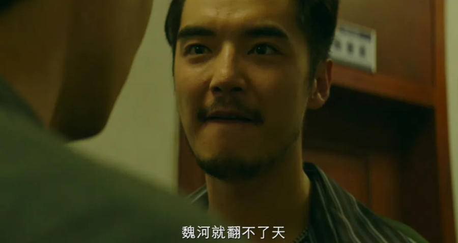 颜值令人发狂的四大男星,4位年轻时颜值逆天的男星