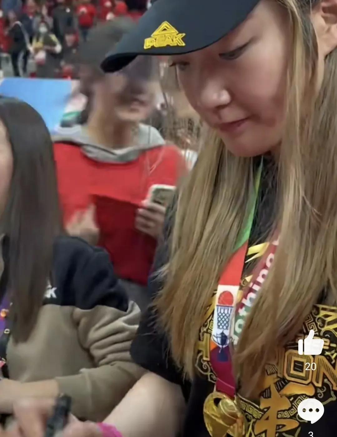 中国女篮李梦被曝当小三,曝女篮李梦当小三