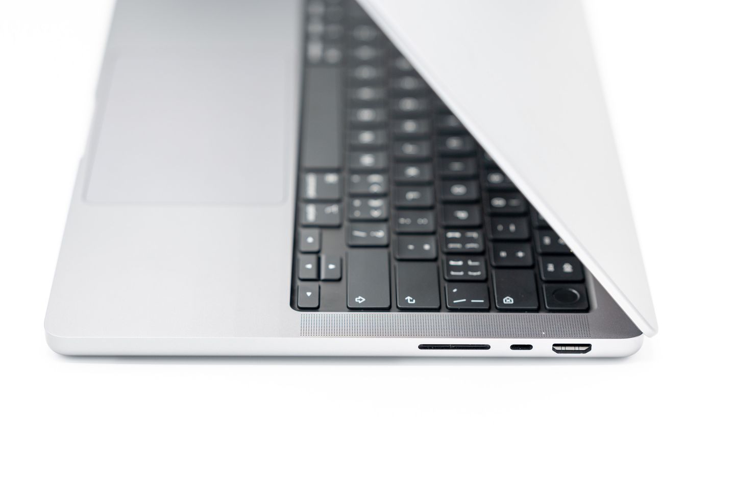 macbookpro16英寸2021款,macbookpro2021深度评测