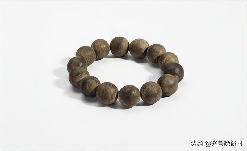 越南买沉香可以带回国吗,越南买的沉香是真的吗