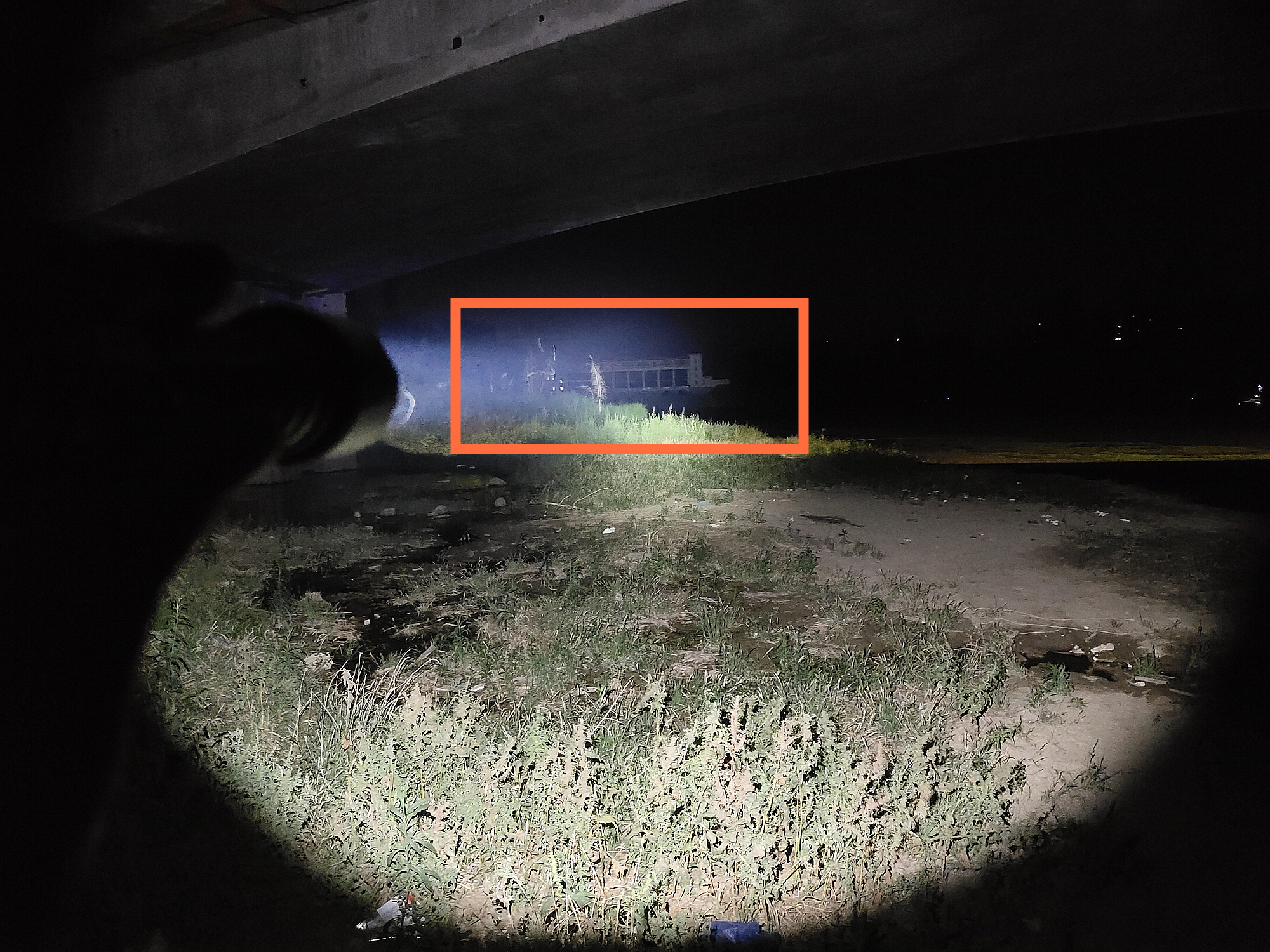 菲尼克斯tk75-2018手电评测,fenix菲尼克斯tk16v2.0战术手电筒