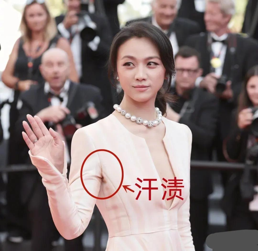 汤唯宋慧乔韩国颁奖典礼,韩国晚会汤唯