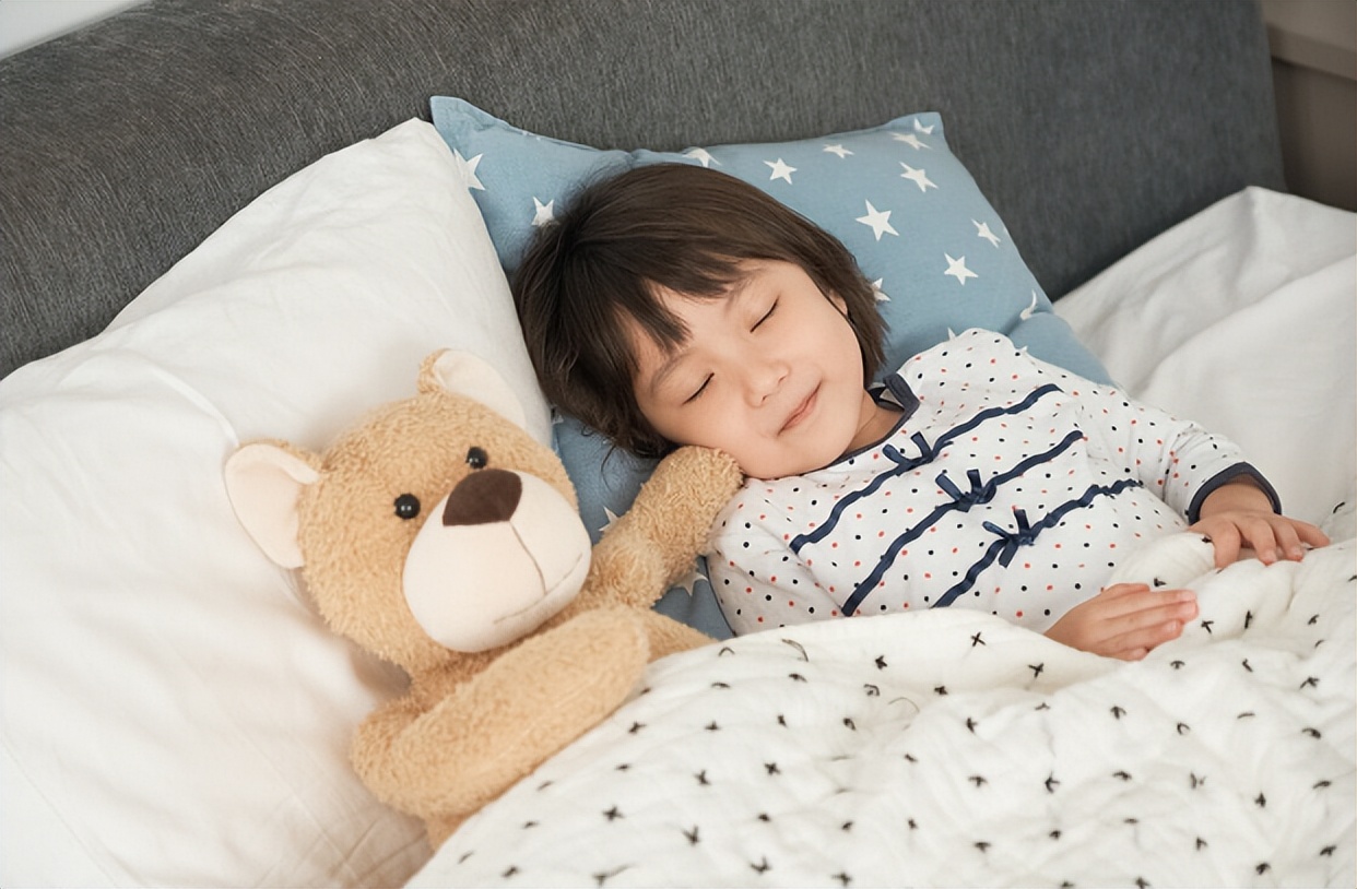 发育期的孩子可以吃钙片长高吗,孩子吃钙片有助于长高是真的吗