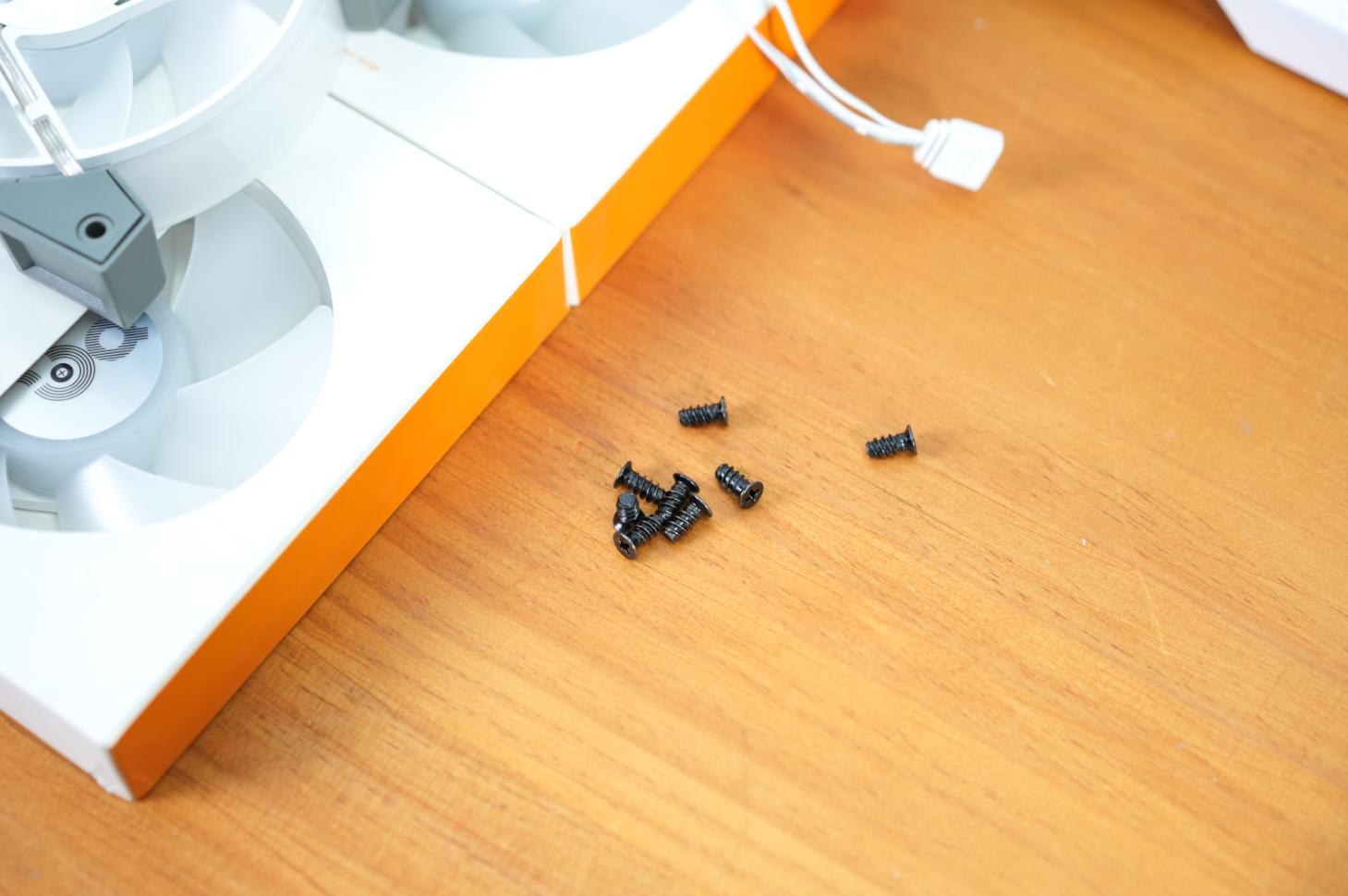 爱国者海景房机箱配风冷好看吗,爱国者海景房机箱怎么拆