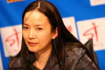 吕丽萍三次婚姻,42岁吕丽萍二段婚姻失败