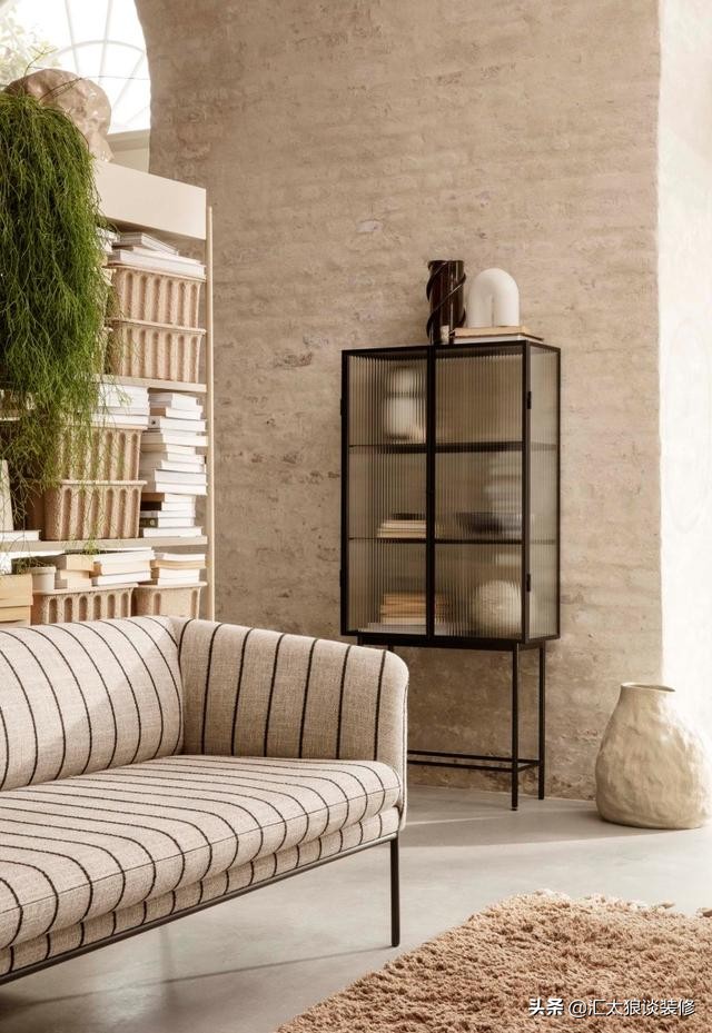 怎样装潢显空间大,空间小装修布置