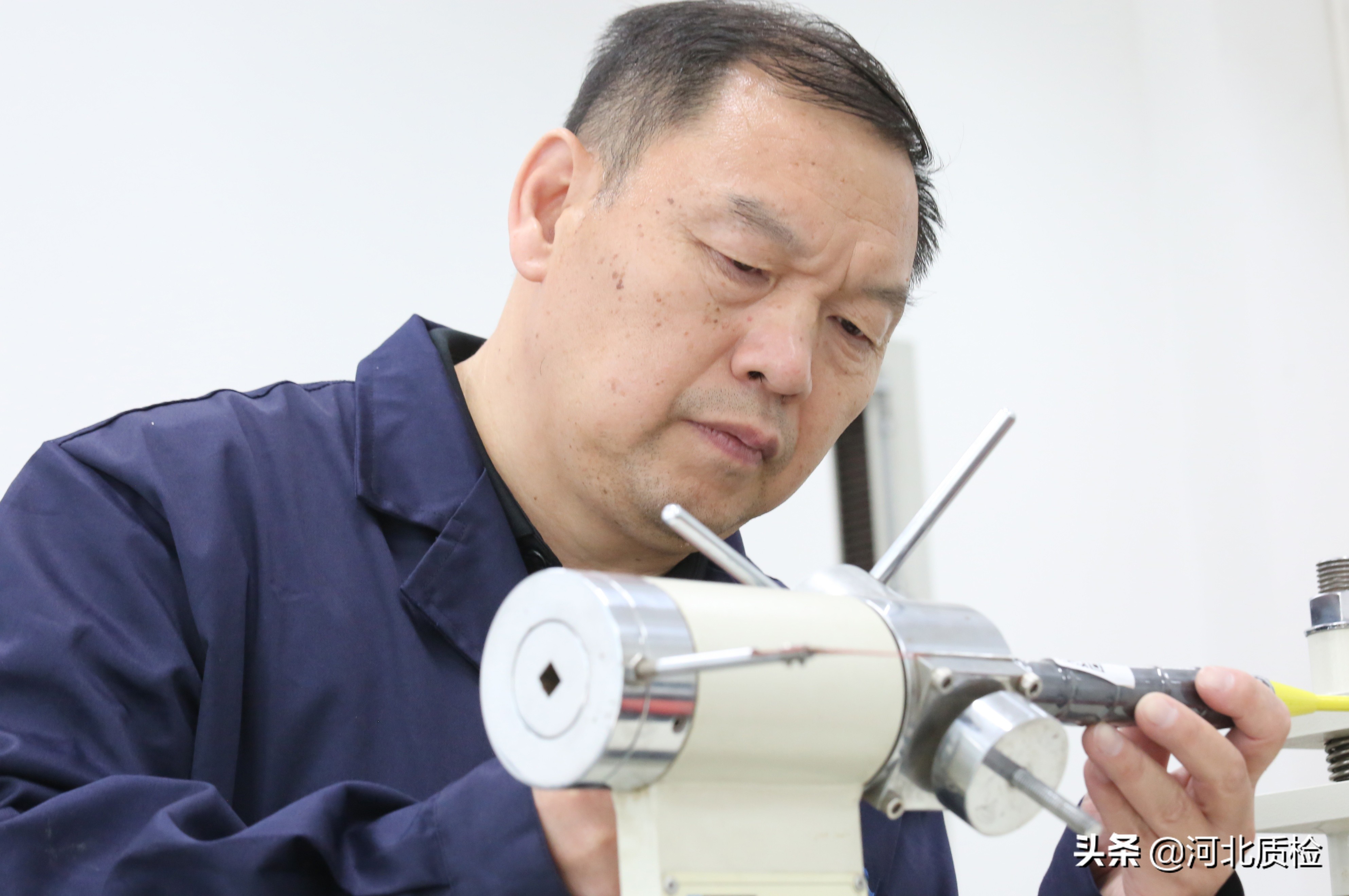 王苏：匠心铸就体育用品“质检人生”