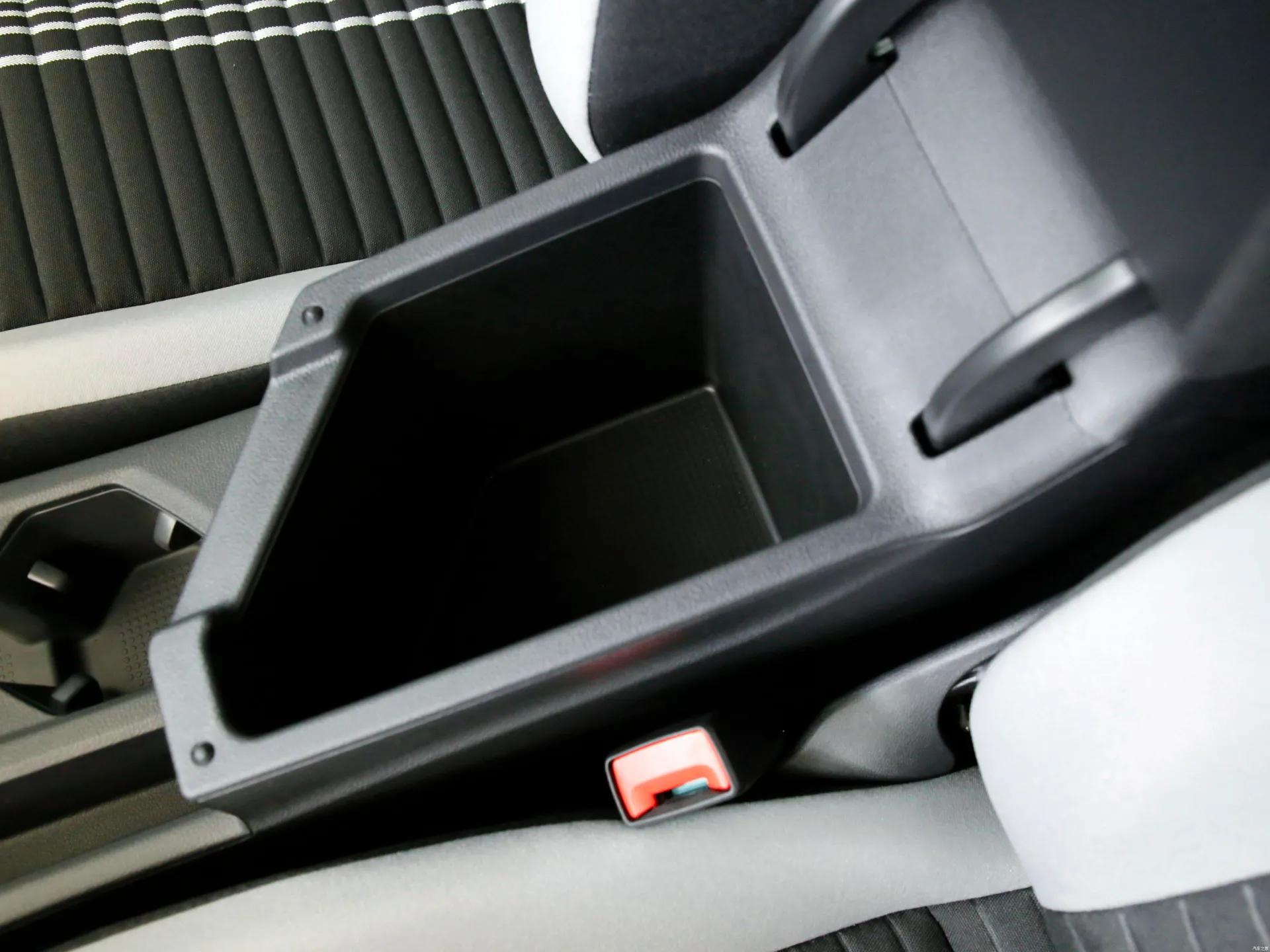 大众宝来200tsi手动畅行版价格,宝来2023款1.5自动畅行版落地价