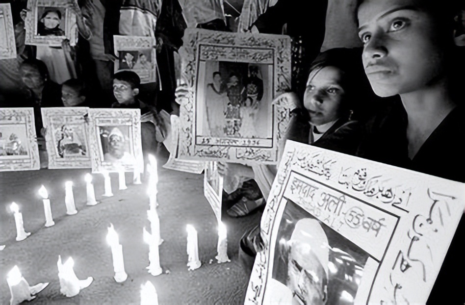 月经耽误工作怎么办？每年有10万印度女人割掉子宫，只为多挣钱！