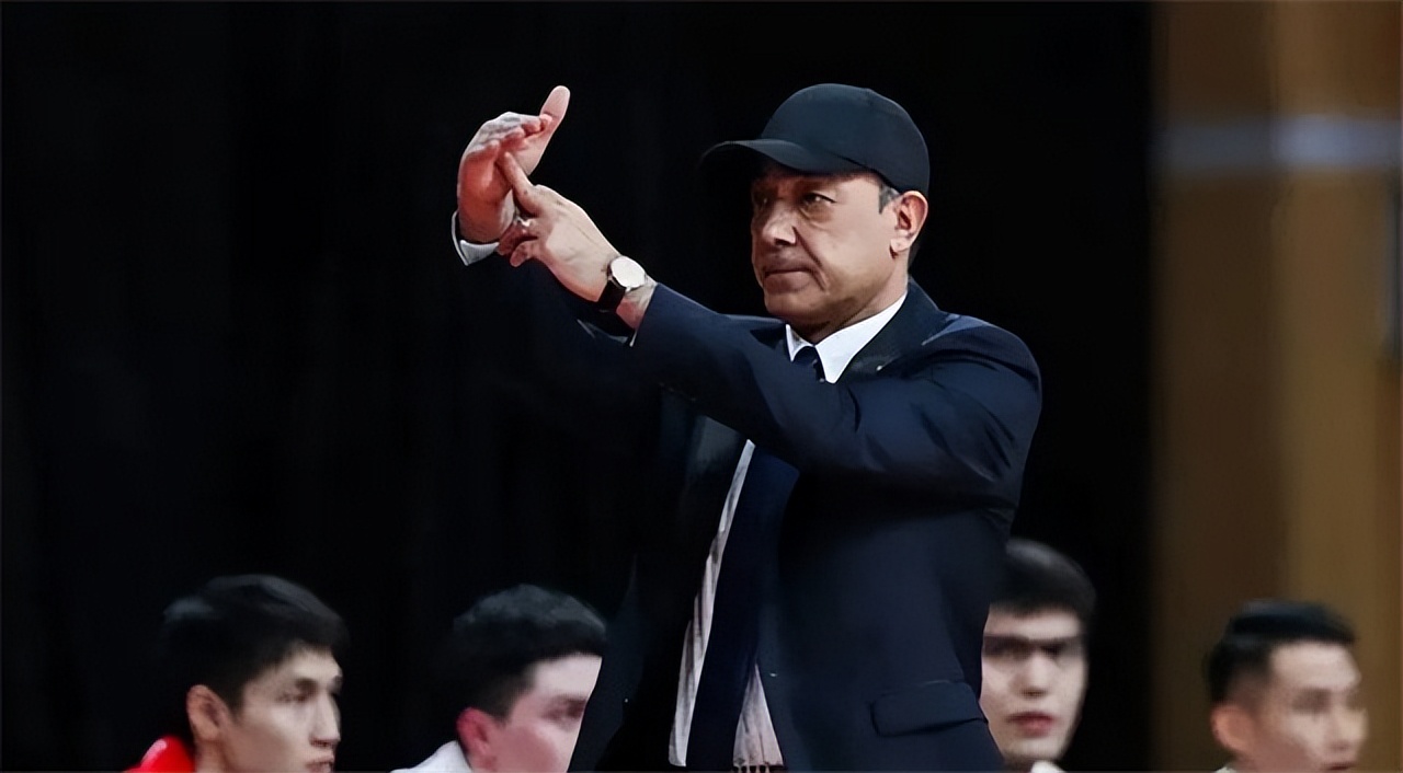 阿的江妻子个人资料简介,阿的江任宁波男篮主帅