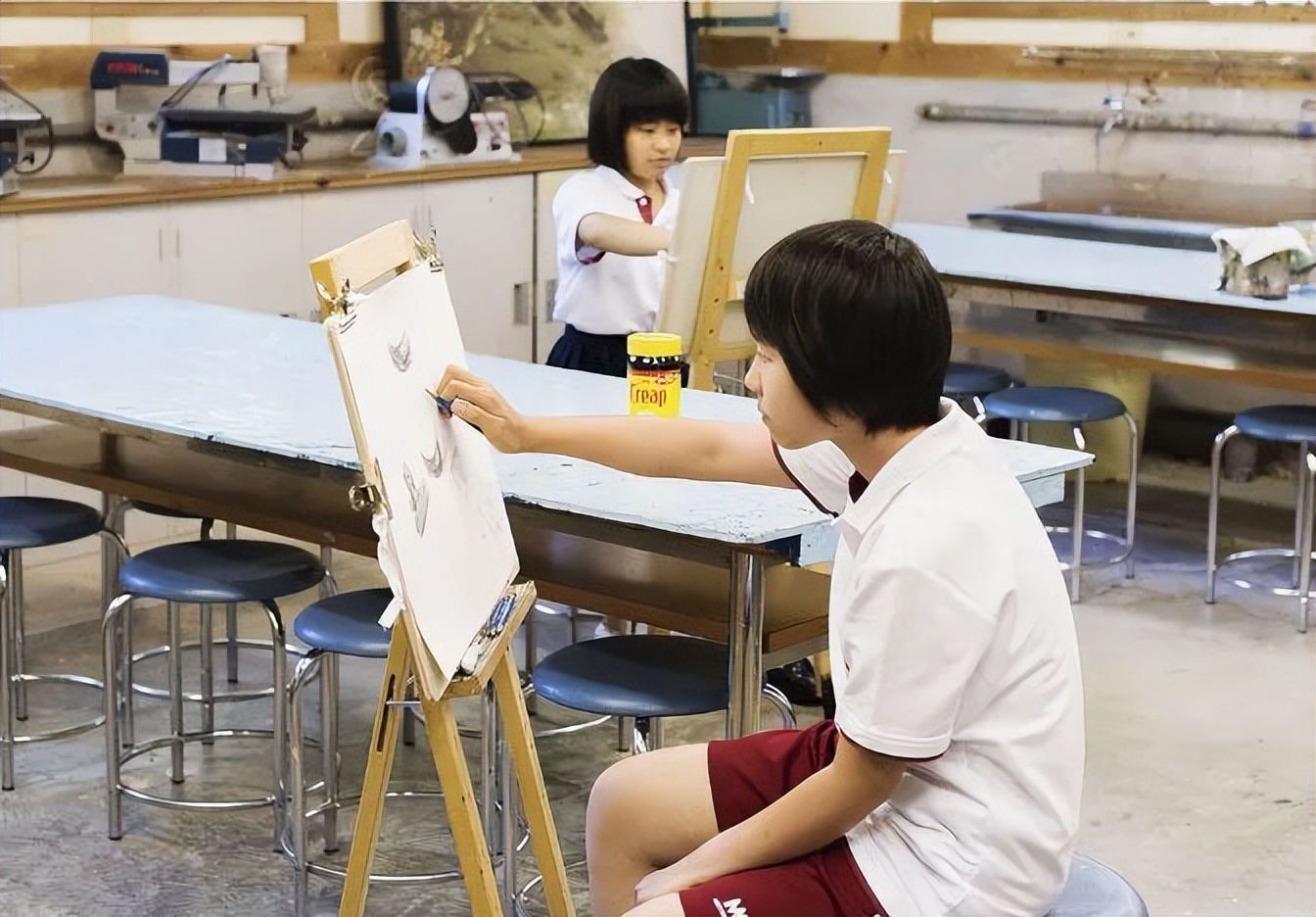 去日本读高中需要多少钱,日本读高中真实感受