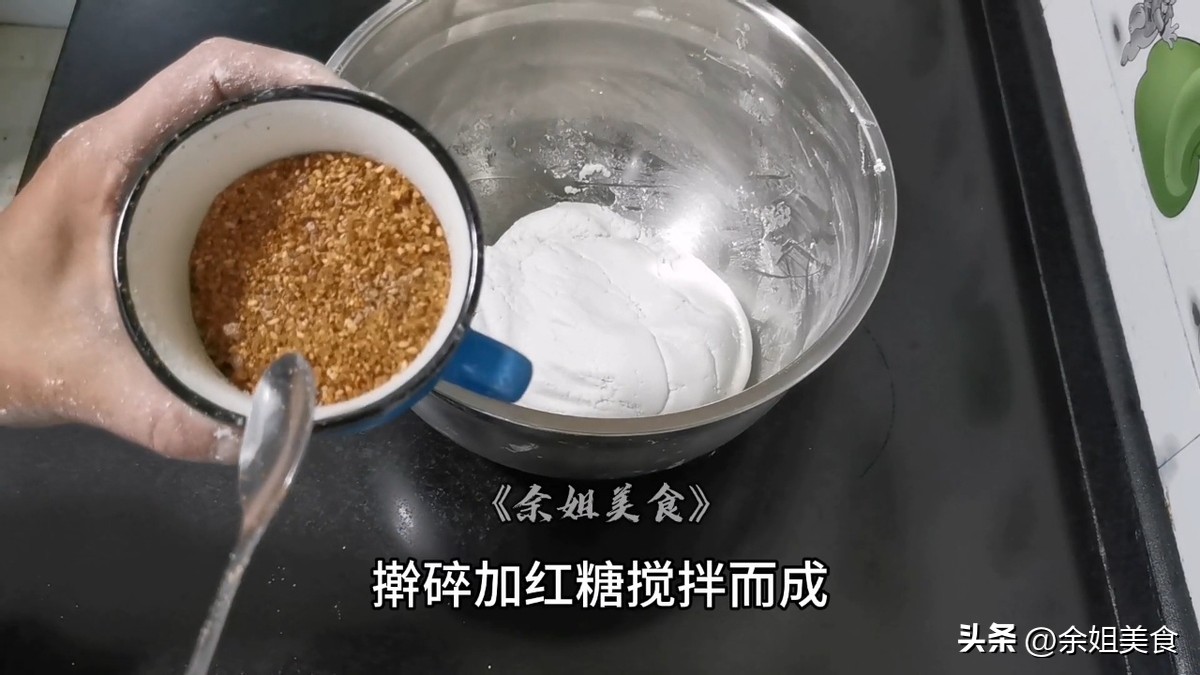 糯米炸糕怎么做又酥又脆,糯米油炸糕怎么做又酥又软不开裂