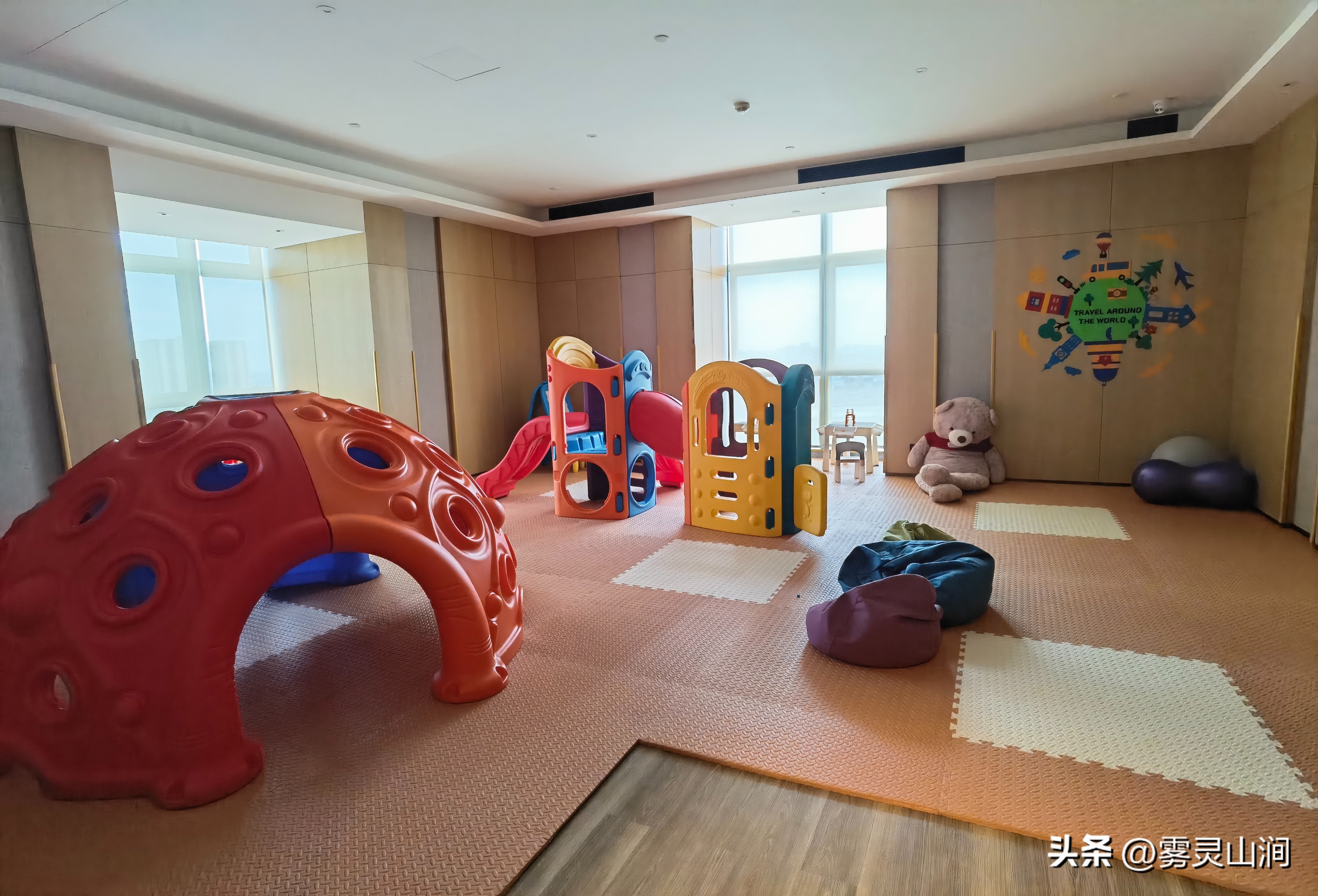 佛山罗浮宫索菲特酒店夜景,佛山罗浮宫索菲特酒店的布局亮点