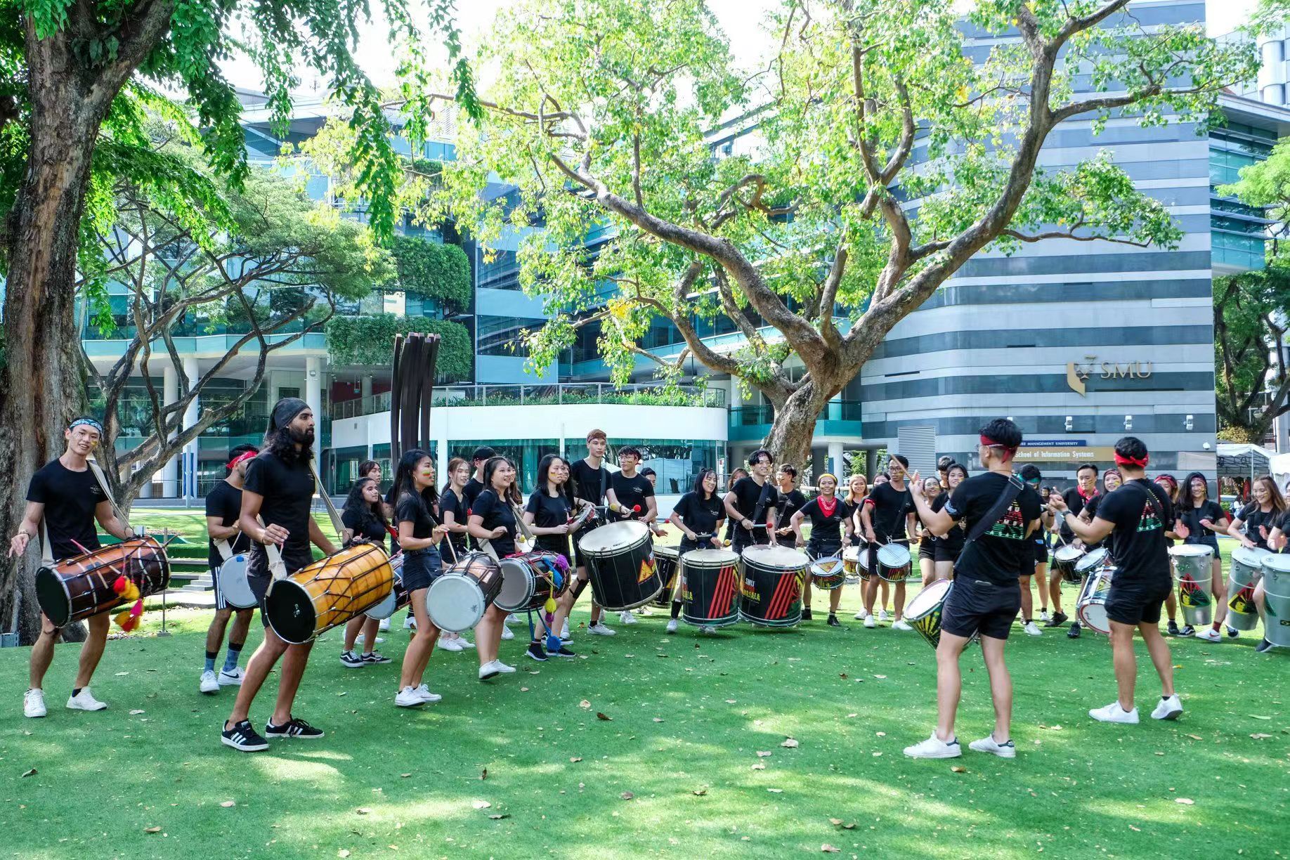 做到最好就是艺术——新加坡管理大学：塑造未来领袖的教育