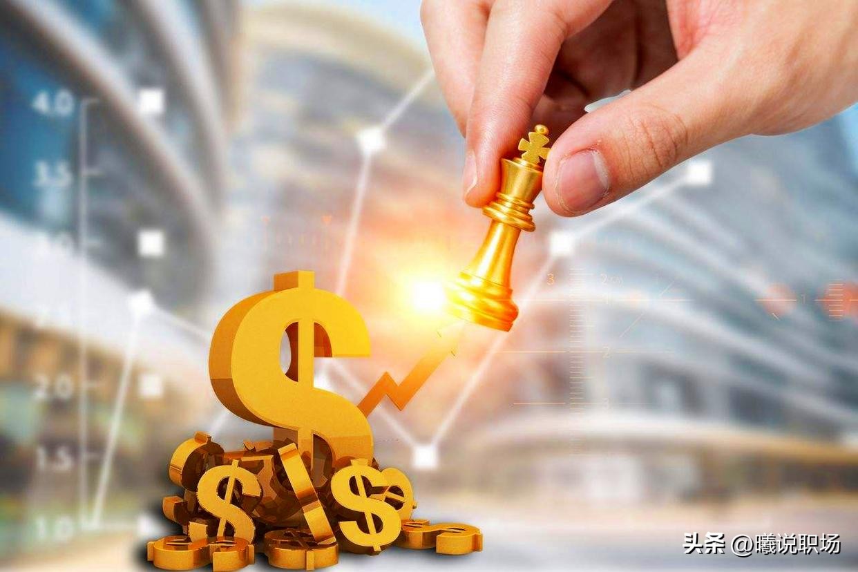 做运输行业的司机真累真苦,运输物流司机月薪1万靠谱嘛