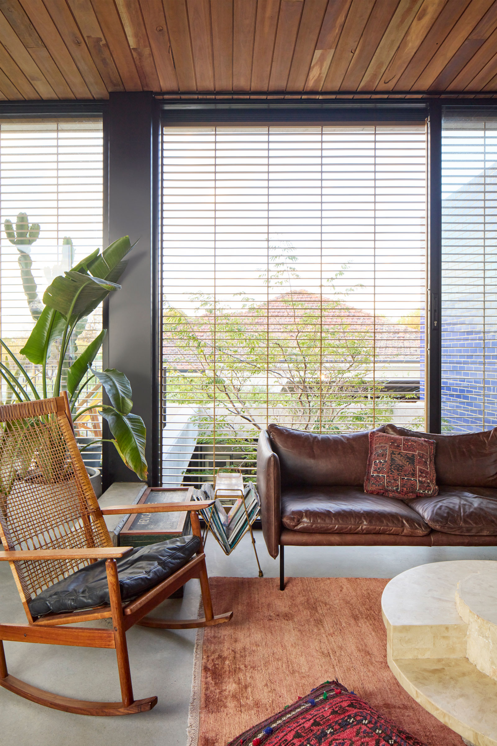 工作室漫游和IOTA：吉米的家