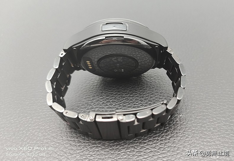 览邦z36手表,览邦z36plus智能手表和w2哪个好