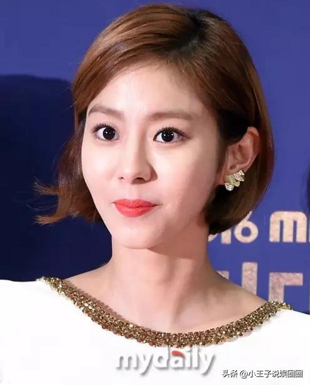 uie金宥真superjunior,韩女星uie金宥真最新机场look照