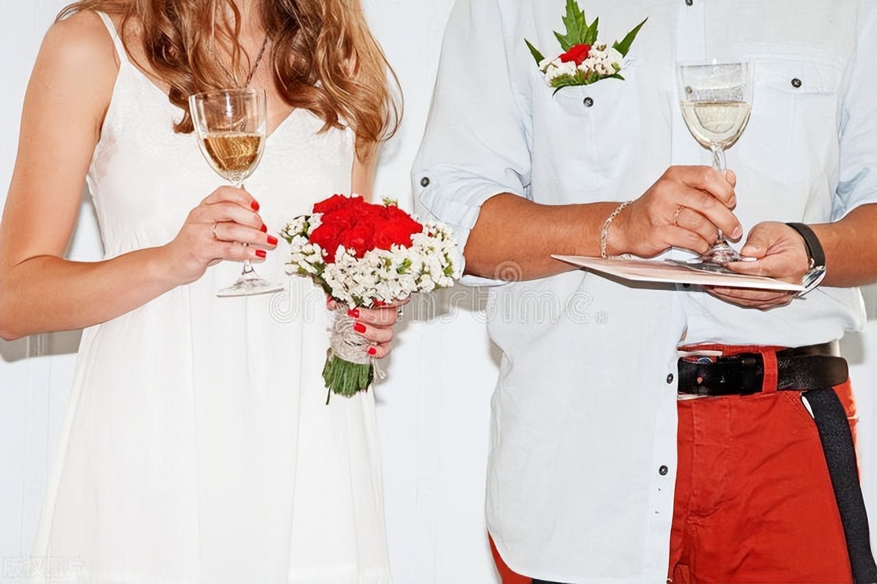 在新疆结婚需要准备什么,新疆结婚彩礼一般多少钱