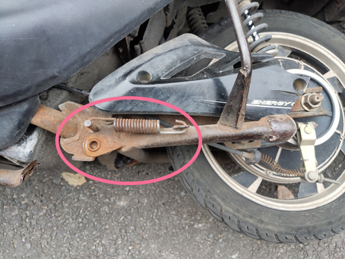 电瓶车支撑架坏了怎么办,修电动车支撑架视频