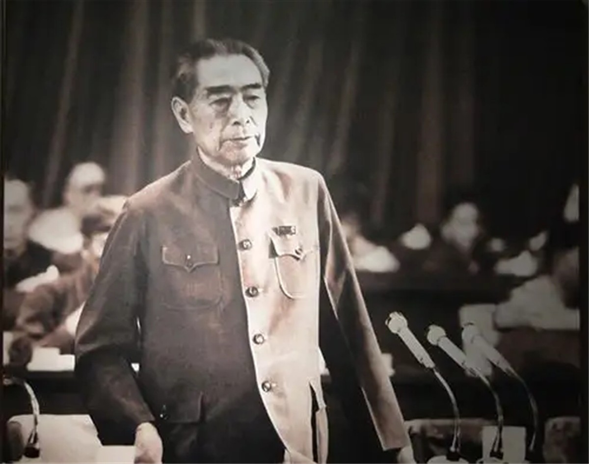 1954年,犹太人“好心”售卖核*器武**原料,引周总理警觉:查明真伪