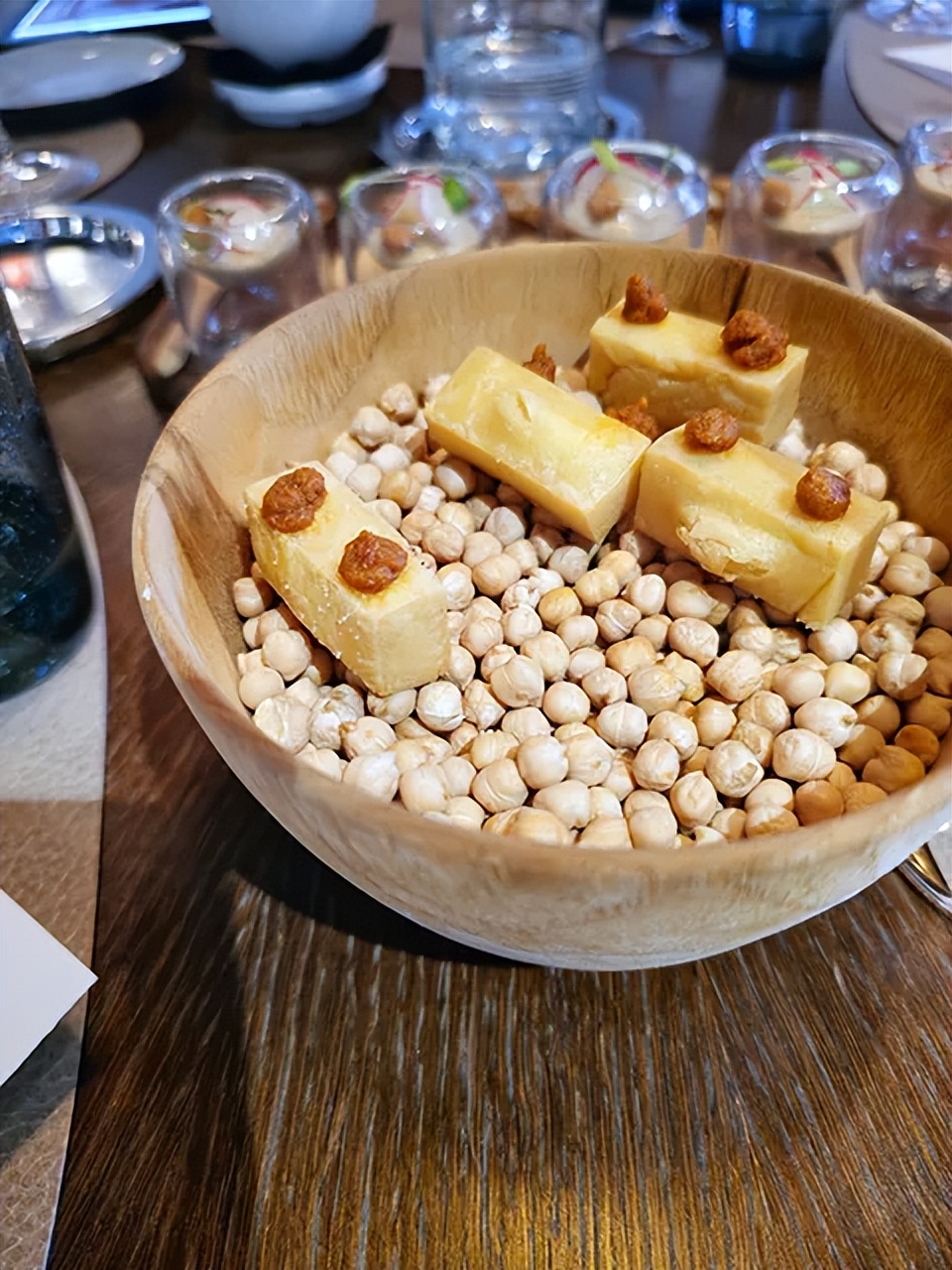 来自法国的明信片：普罗旺斯的午餐