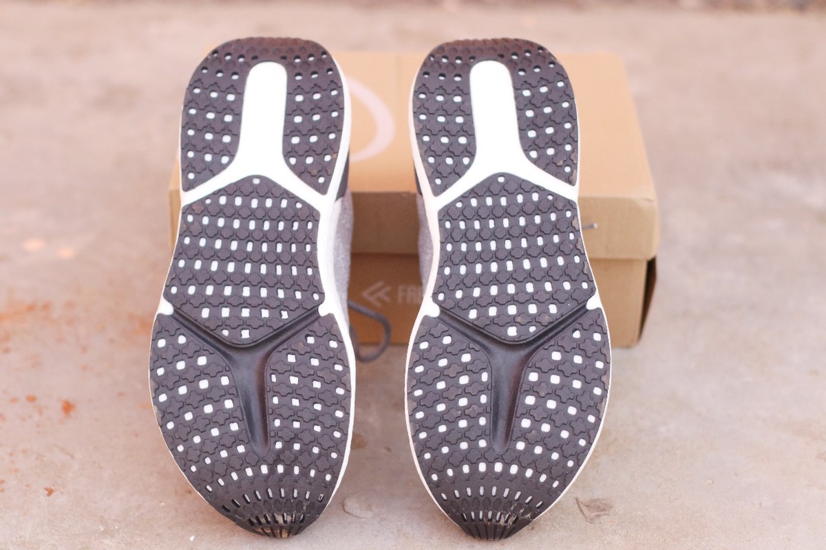 百元以内价格运动鞋品牌,百元左右性价比高运动鞋