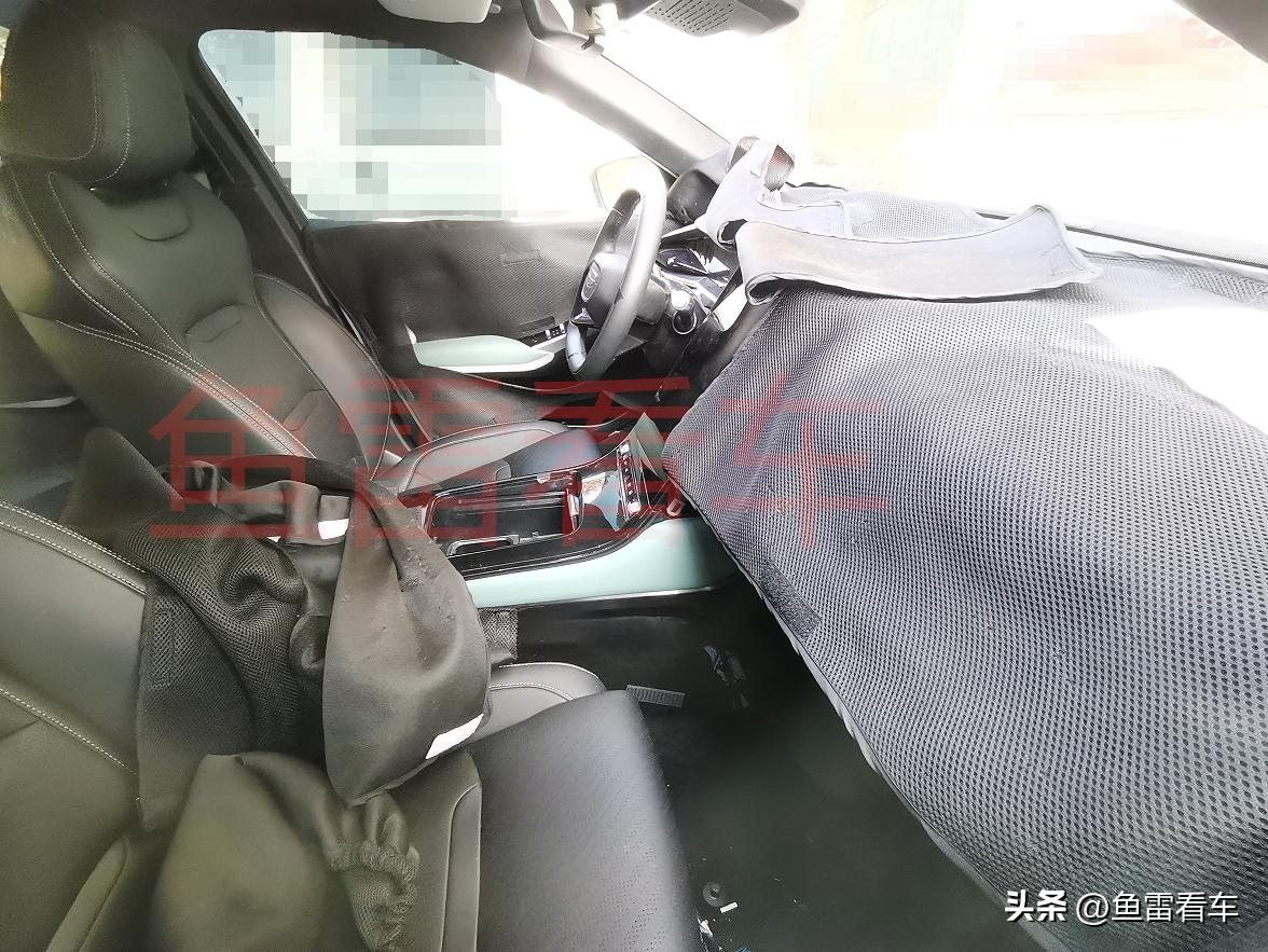 目标直指比亚迪！吉利银河L6、全新星瑞现身目录，主打雷神插混