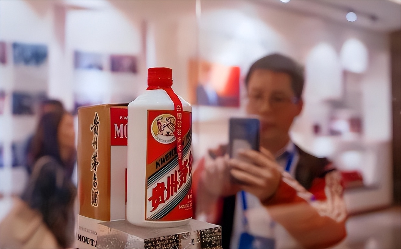 最新的卖真品茅台酒的骗术,发现买到假茅台酒咋办