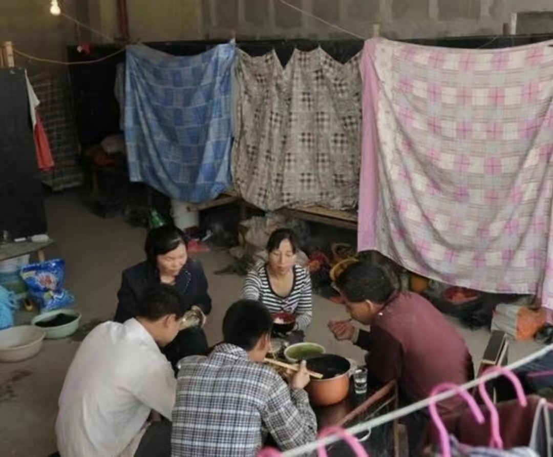 厂里临时搭伙过日子的夫妻,农民工临时搭伙过日子好吗